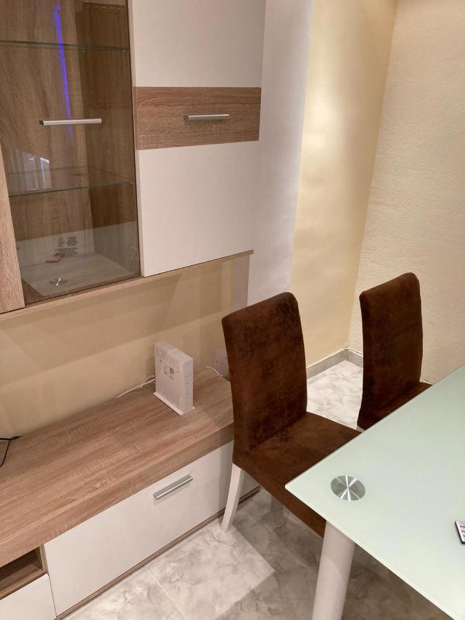 APARTAMENTO A 100 METROS De LA PLAYA MALVARROSA Appartement Valencia Buitenkant foto