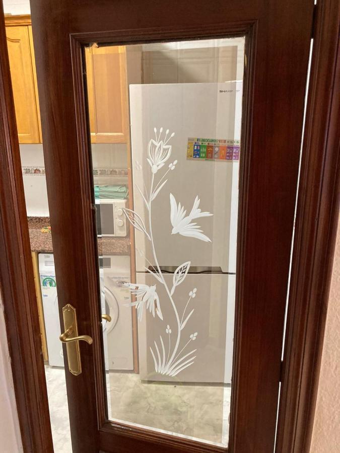 APARTAMENTO A 100 METROS De LA PLAYA MALVARROSA Appartement Valencia Buitenkant foto