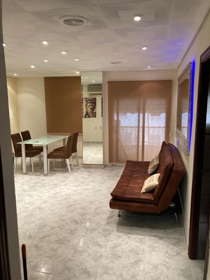 APARTAMENTO A 100 METROS De LA PLAYA MALVARROSA Appartement Valencia Buitenkant foto